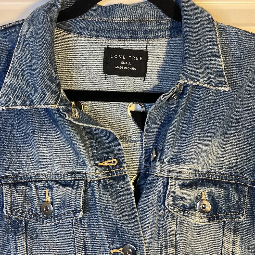 Love Tree women’s denim jacket (S to M?) - Picture 6 of 10